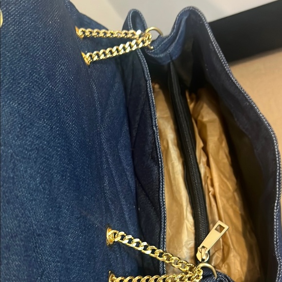 New Denim Quilted Chain Shoulder Bag - Picture 8 of 9